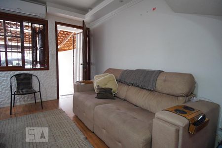 Sala de casa para alugar com 2 quartos, 95m² em Mato Grande, Canoas