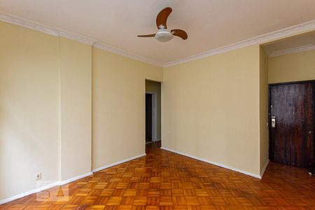 Sala de apartamento para alugar com 2 quartos, 73m² em Icaraí, Niterói