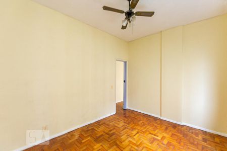 Quarto 1 de apartamento para alugar com 2 quartos, 73m² em Icaraí, Niterói