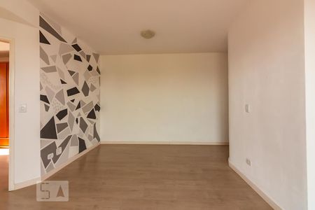 Sala de apartamento para alugar com 2 quartos, 65m² em Quitaúna, Osasco