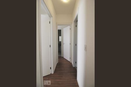 Corredor de apartamento à venda com 2 quartos, 62m² em Vila Sonia, São Paulo