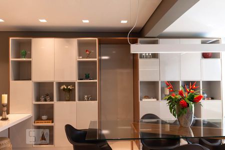 Sala de apartamento à venda com 1 quarto, 56m² em Vila da Serra, Nova Lima