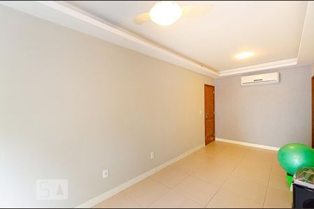 Sala de apartamento para alugar com 1 quarto, 60m² em São Francisco, Niterói