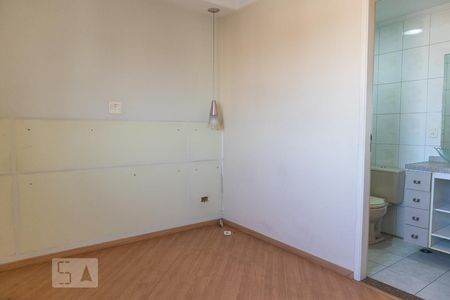 Suíte de apartamento à venda com 3 quartos, 82m² em Vila Gustavo, São Paulo