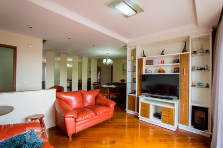 Sala de estar de apartamento à venda com 4 quartos, 134m² em Vila Assunção, Santo André