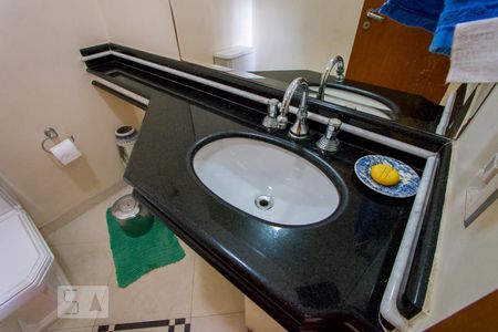 Lavabo de apartamento à venda com 4 quartos, 134m² em Vila Assunção, Santo André