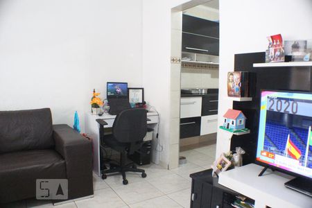 Sala de casa à venda com 4 quartos, 140m² em Chácara Belenzinho, São Paulo