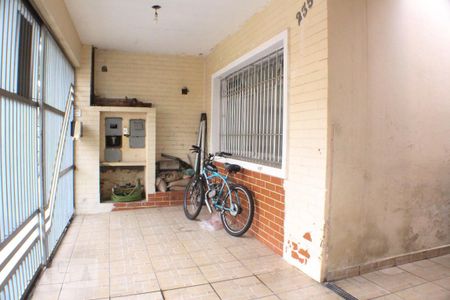 Garagem de casa à venda com 4 quartos, 140m² em Chácara Belenzinho, São Paulo