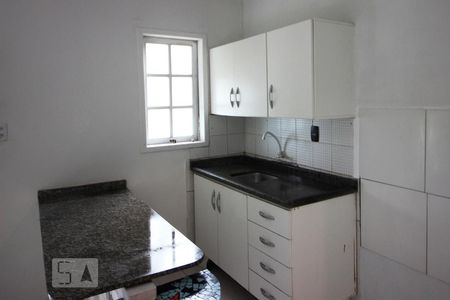 Cozinha de casa de condomínio para alugar com 1 quarto, 55m² em Lagoa da Conceição, Florianópolis