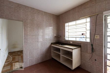 Kitnet de casa para alugar com 1 quarto, 39m² em Pinheiros, São Paulo