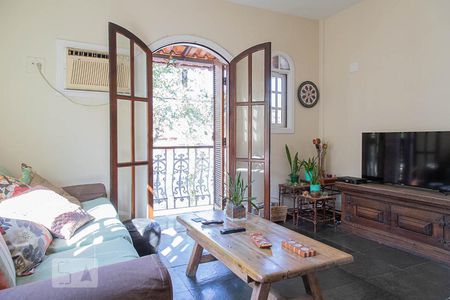 Sala 1 de casa de condomínio à venda com 4 quartos, 340m² em Vargem Pequena, Rio de Janeiro