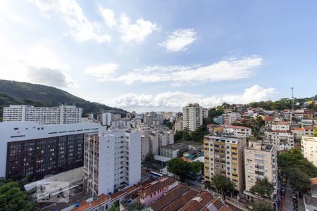 Vista de apartamento para alugar com 3 quartos, 100m² em Laranjeiras, Rio de Janeiro