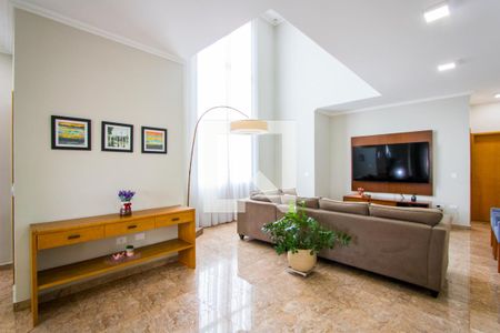 Sala de casa à venda com 5 quartos, 550m² em Vila Alzira, Santo André