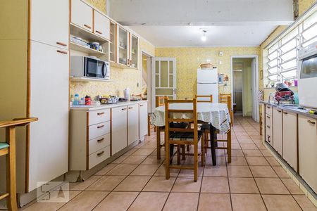 Cozinha de casa à venda com 4 quartos, 270m² em Medianeira, Porto Alegre