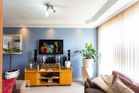 Sala de apartamento para alugar com 3 quartos, 75m² em Cidade das Flores, Osasco