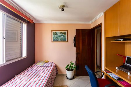 Quarto de apartamento à venda com 3 quartos, 75m² em Cidade das Flores, Osasco