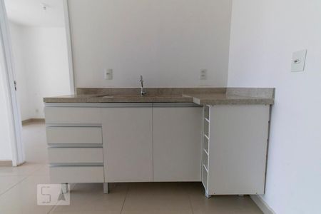 Sala/Cozinha detalhe de apartamento para alugar com 1 quarto, 37m² em Real Parque, São Paulo