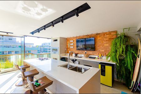 Varanda gourmet de apartamento à venda com 3 quartos, 245m² em Charitas, Niterói