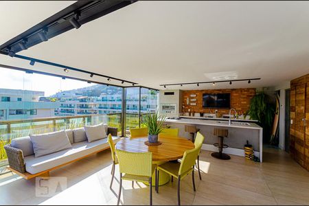 Varanda gourmet de apartamento à venda com 3 quartos, 245m² em Charitas, Niterói