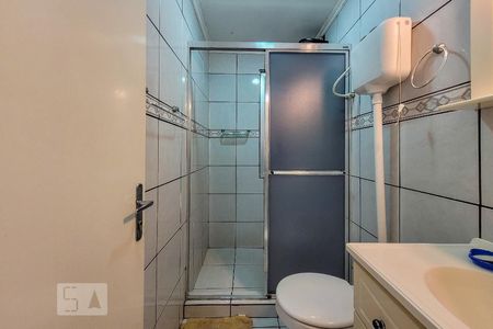 Banheiro de apartamento para alugar com 1 quarto, 43m² em Jardim Botânico, Porto Alegre