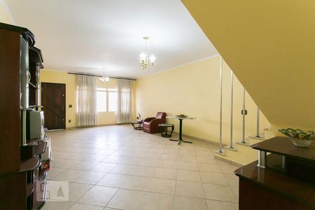 Sala de casa para alugar com 3 quartos, 120m² em Vila Prudente, São Paulo