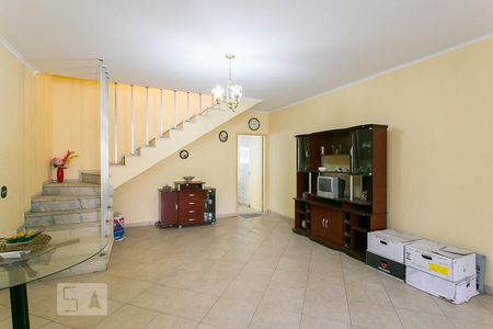 Sala de casa para alugar com 3 quartos, 120m² em Vila Prudente, São Paulo