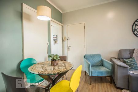 Apartamento à venda com 56m², 2 quartos e 1 vagaSala de Jantar