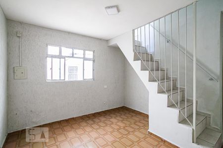 Sala de casa para alugar com 2 quartos, 90m² em Vila Palmares, Santo André