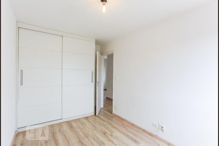 Quarto 1  de apartamento à venda com 2 quartos, 62m² em Jardim Ester, São Paulo