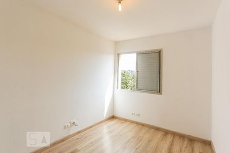 Quarto 1  de apartamento à venda com 2 quartos, 62m² em Jardim Ester, São Paulo