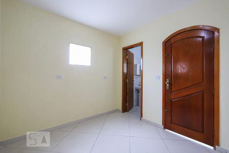 Sala de casa para alugar com 2 quartos, 80m² em Vila Cavaton, São Paulo