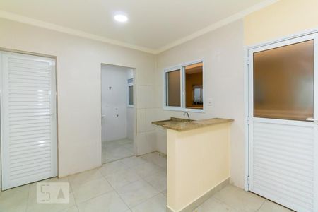 Sala e Cozinha de apartamento para alugar com 1 quarto, 37m² em Vila Maria Alta, São Paulo