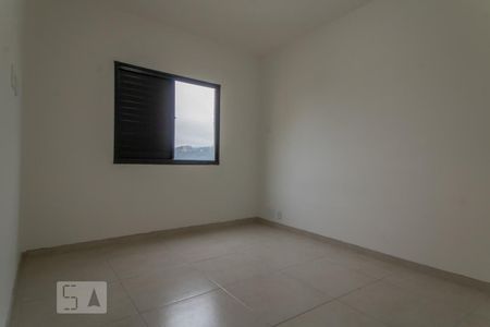 Suíte de apartamento para alugar com 2 quartos, 77m² em Jd.belval , Barueri