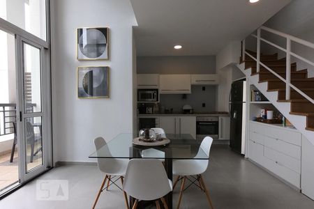 Sala de apartamento para alugar com 1 quarto, 85m² em Paraíso do Morumbi, São Paulo