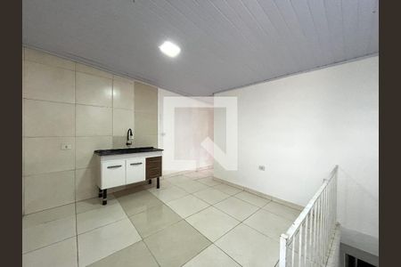 Sala de casa para alugar com 1 quarto, 62m² em Cidade Domitila, São Paulo