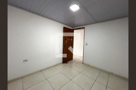 Quarto de casa para alugar com 1 quarto, 62m² em Cidade Domitila, São Paulo