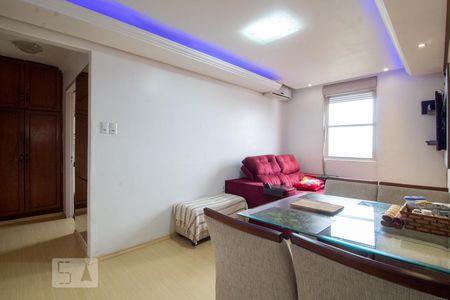 Sala de apartamento à venda com 2 quartos, 59m² em Humaitá, Porto Alegre