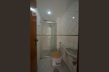 Banheiro de apartamento para alugar com 1 quarto, 26m² em Setor Sudoeste, Brasília