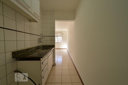 Cozinha de apartamento para alugar com 1 quarto, 26m² em Setor Sudoeste, Brasília