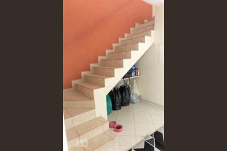 Escada de casa à venda com 4 quartos, 287m² em Vila Rosa, São Bernardo do Campo