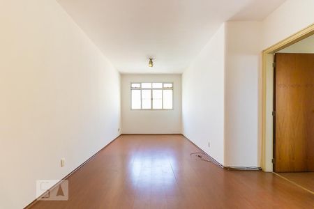 Sala de apartamento para alugar com 2 quartos, 85m² em Centro, Campinas