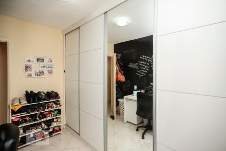 Quarto 1 de apartamento para alugar com 2 quartos, 50m² em Água Santa, Rio de Janeiro