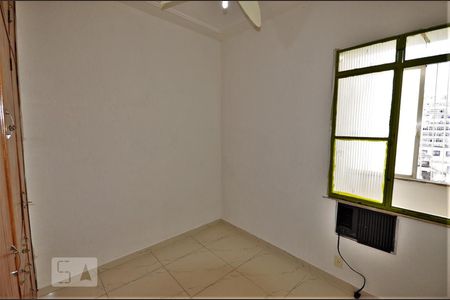 Quarto de apartamento à venda com 1 quarto, 65m² em Centro, Rio de Janeiro