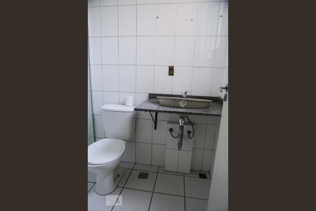 Apartamento à venda com 69m², 3 quartos e 1 vaga Apartamento à venda com 69m², 3 quartos e 1 vagaBanheiro Suíte