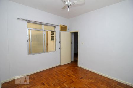 Quarto 1 de apartamento para alugar com 1 quarto, 40m² em Centro, Rio de Janeiro