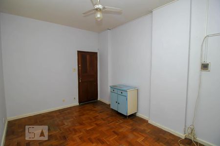 Sala de apartamento para alugar com 1 quarto, 40m² em Centro, Rio de Janeiro