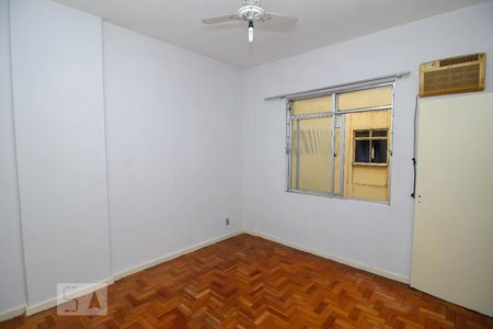 Quarto 1 de apartamento para alugar com 1 quarto, 40m² em Centro, Rio de Janeiro