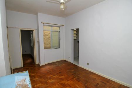 Sala de apartamento para alugar com 1 quarto, 40m² em Centro, Rio de Janeiro