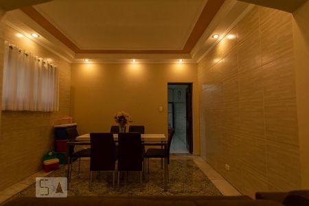 SALA de casa à venda com 2 quartos, 236m² em Água Rasa, São Paulo