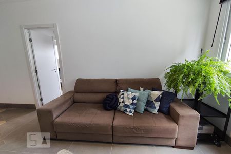 Sala de apartamento à venda com 1 quarto, 47m² em Marechal Rondon, Canoas